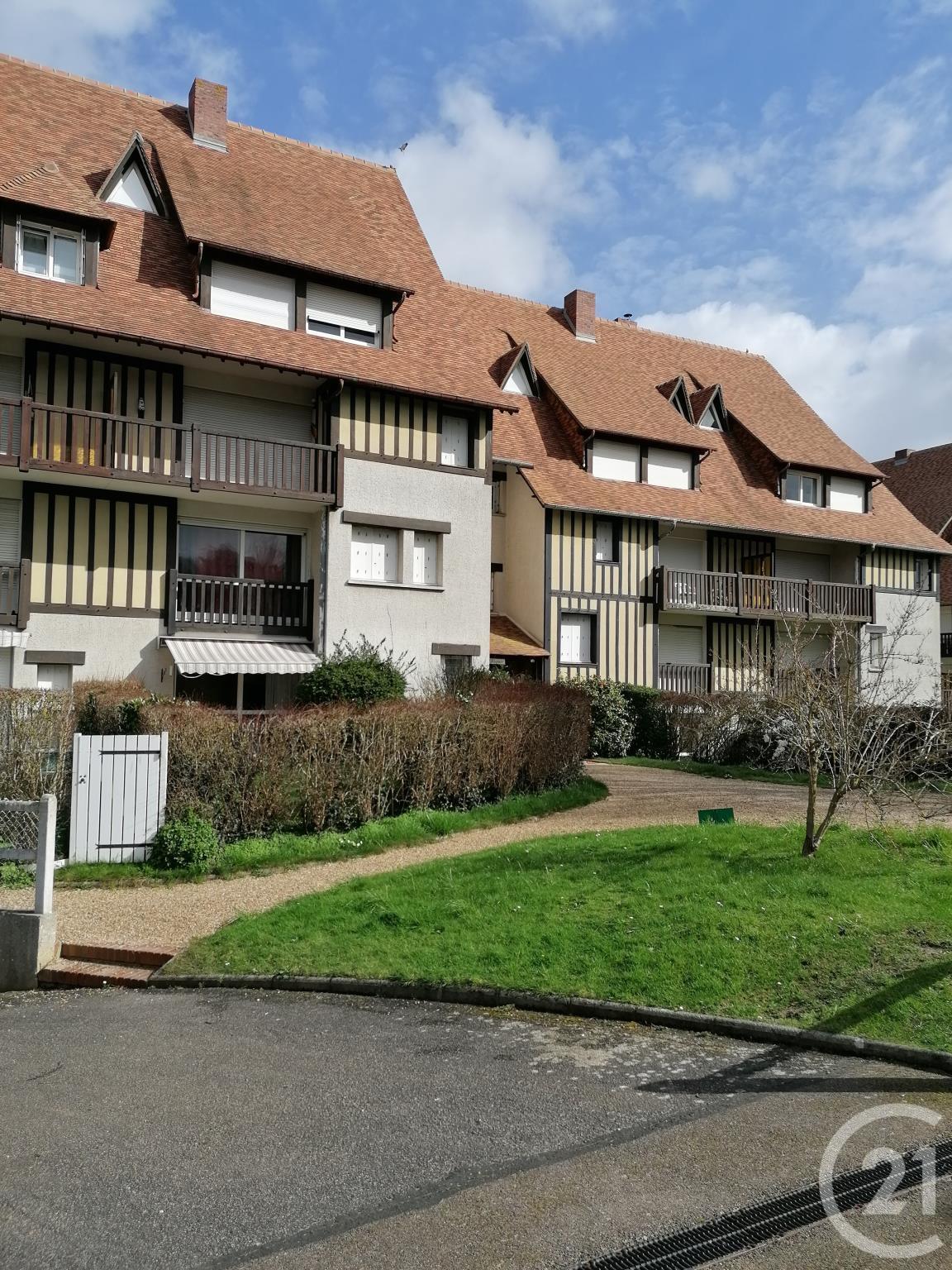 appartement à louer - 2 pièces - 41 m2 - VILLERS SUR MER - 14 - BASSE-NORMANDIE