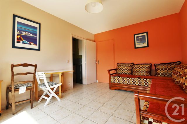 Afficher la photo en grand Studio Cabine à vendre - 1 pièce - 26.83 m2 - HOULGATE - 14 - BASSE-NORMANDIE - Century 21 Frédéric Bagot