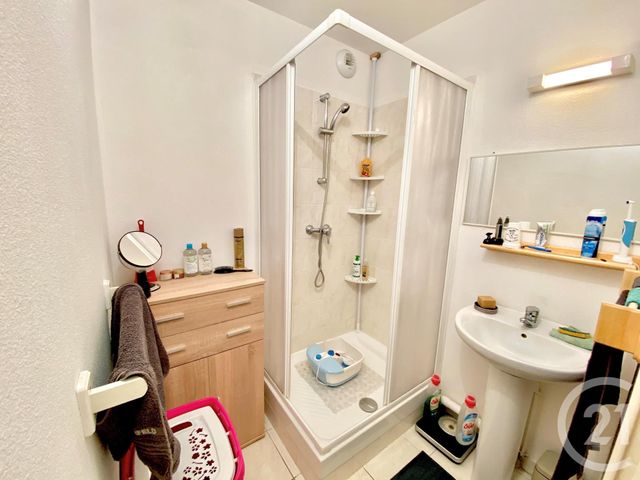 Afficher la photo en grand Appartement F2 à vendre - 2 pièces - 37.0 m2 - HOULGATE - 14 - BASSE-NORMANDIE - Century 21 Frédéric Bagot