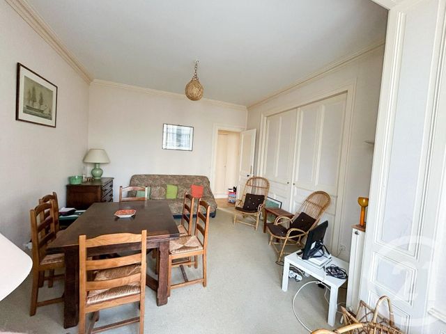 Afficher la photo en grand Appartement F4 à vendre - 4 pièces - 88.14 m2 - HOULGATE - 14 - BASSE-NORMANDIE - Century 21 Bagot Immobilier