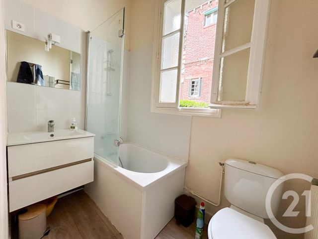 Afficher la photo en grand Appartement F4 à vendre - 4 pièces - 88.14 m2 - HOULGATE - 14 - BASSE-NORMANDIE - Century 21 Bagot Immobilier