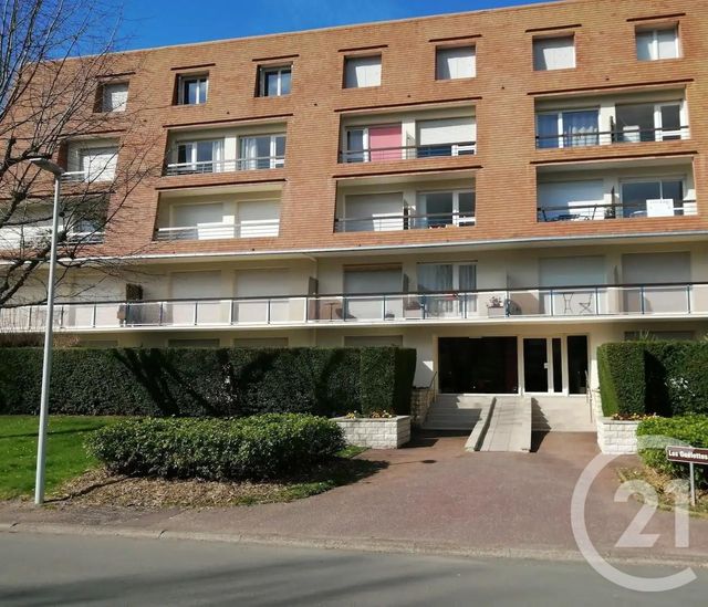 appartement à louer - 2 pièces - 35.0 m2 - HOULGATE - 14 - BASSE-NORMANDIE - Century 21 Bagot Immobilier