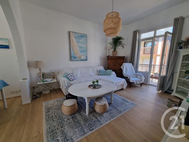 Appartement F3 à vendre - 8 pièces - 144.88 m2 - BLONVILLE SUR MER - 14 - BASSE-NORMANDIE - Century 21 Bagot Immobilier