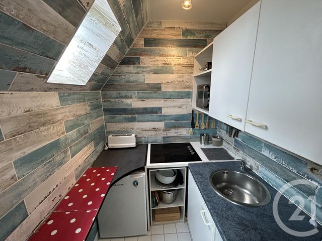 Afficher la photo en grand Appartement F3 à vendre - 3 pièces - 37.53 m2 - HOULGATE - 14 - BASSE-NORMANDIE - Century 21 Bagot Immobilier