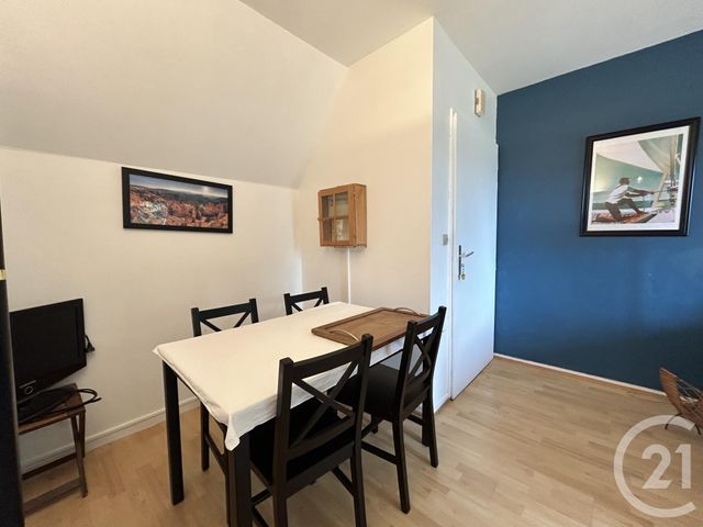 Afficher la photo en grand Appartement F3 à vendre - 3 pièces - 37.53 m2 - HOULGATE - 14 - BASSE-NORMANDIE - Century 21 Bagot Immobilier