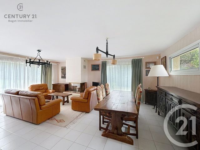 maison à vendre - 7 pièces - 154.18 m2 - HOULGATE - 14 - BASSE-NORMANDIE - Century 21 Bagot Immobilier