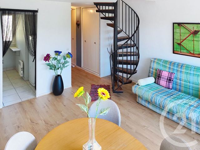 Appartement F3 à louer - 3 pièces - 46.48 m2 - HOULGATE - 14 - BASSE-NORMANDIE - Century 21 Bagot Immobilier