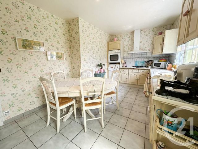 maison à vendre - 5 pièces - 140.3 m2 - HOULGATE - 14 - BASSE-NORMANDIE - Century 21 Bagot Immobilier