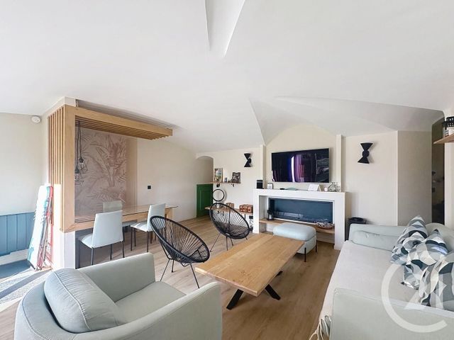 Appartement F3 à louer - 6 pièces - 78.82 m2 - HOULGATE - 14 - BASSE-NORMANDIE - Century 21 Bagot Immobilier