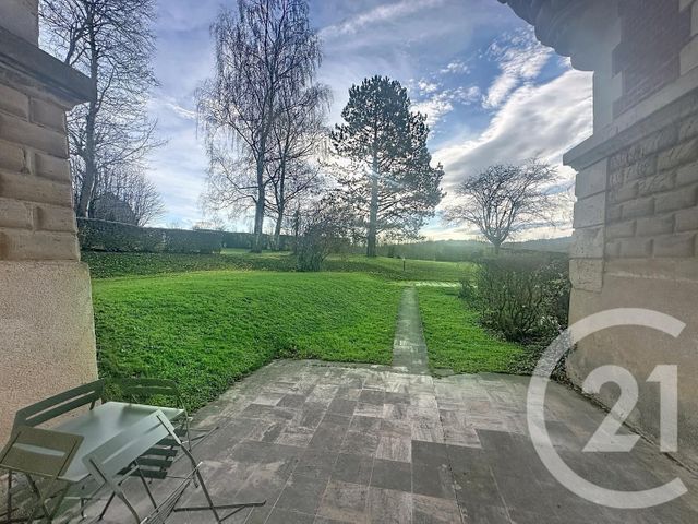 Appartement F3 à louer - 6 pièces - 78.82 m2 - HOULGATE - 14 - BASSE-NORMANDIE - Century 21 Bagot Immobilier