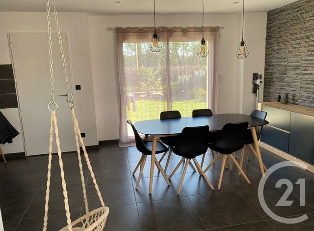 maison à louer - 6 pièces - 110.0 m2 - CRICQUEVILLE EN AUGE - 14 - BASSE-NORMANDIE - Century 21 Bagot Immobilier