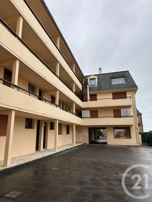 Appartement F1 à louer - 1 pièce - 18.9 m2 - CABOURG - 14 - BASSE-NORMANDIE - Century 21 Bagot Immobilier