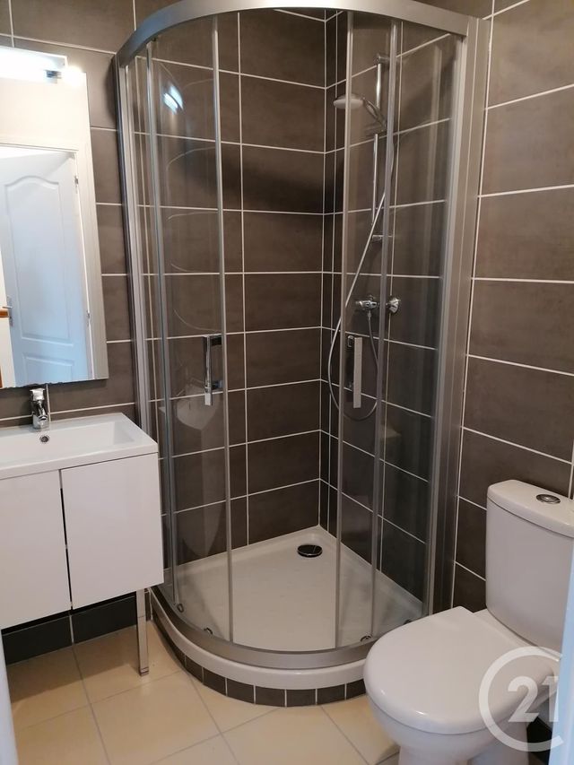 Afficher la photo en grand Appartement F2 à louer - 2 pièces - 30.03 m2 - HOULGATE - 14 - BASSE-NORMANDIE - Century 21 Bagot Immobilier