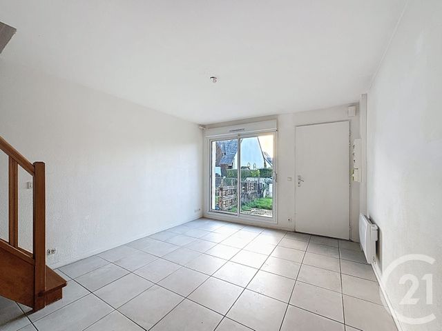 Appartement F2 à louer - 2 pièces - 30.03 m2 - HOULGATE - 14 - BASSE-NORMANDIE - Century 21 Bagot Immobilier