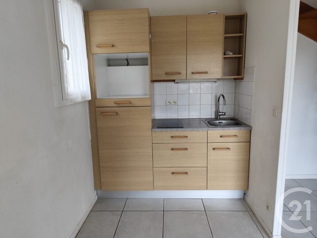 Afficher la photo en grand Appartement F2 à louer - 2 pièces - 30.03 m2 - HOULGATE - 14 - BASSE-NORMANDIE - Century 21 Bagot Immobilier