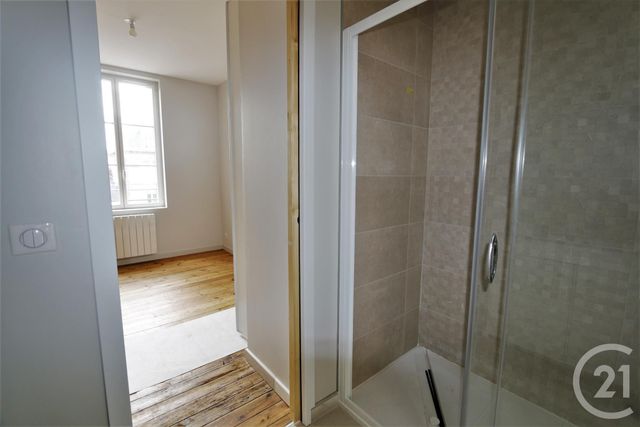 maison à louer - 5 pièces - 82.39 m2 - HOULGATE - 14 - BASSE-NORMANDIE - Century 21 Bagot Immobilier