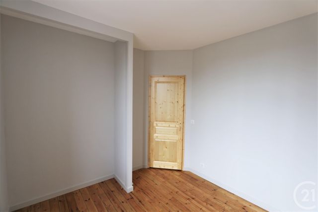 maison à louer - 5 pièces - 82.39 m2 - HOULGATE - 14 - BASSE-NORMANDIE - Century 21 Bagot Immobilier