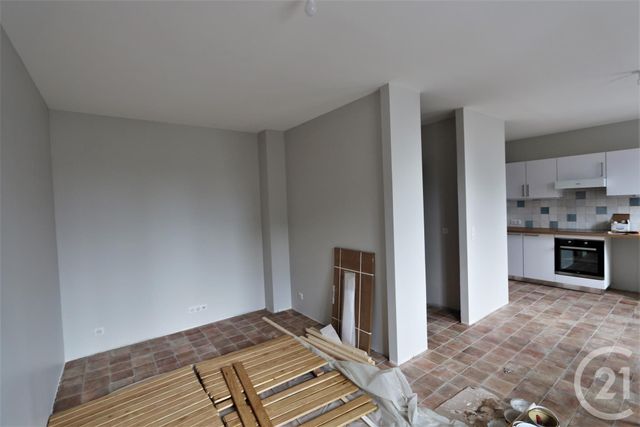 maison à louer - 5 pièces - 82.39 m2 - HOULGATE - 14 - BASSE-NORMANDIE - Century 21 Bagot Immobilier