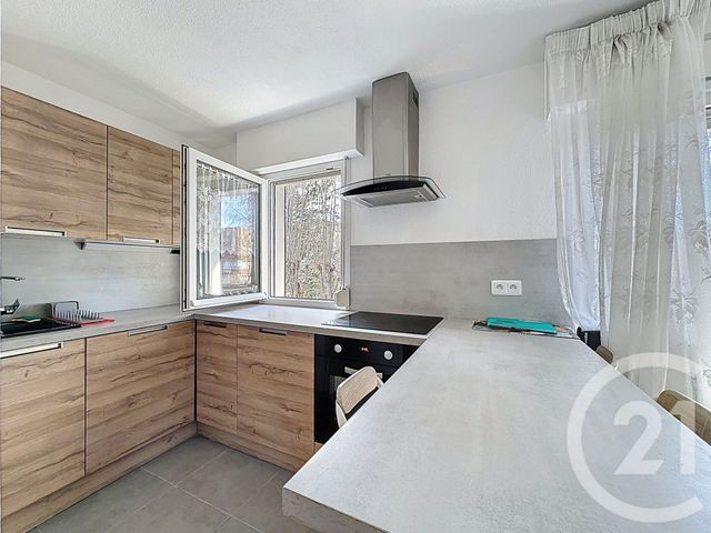 Appartement F2 bis à louer - 3 pièces - 35.38 m2 - HOULGATE - 14 - BASSE-NORMANDIE - Century 21 Bagot Immobilier