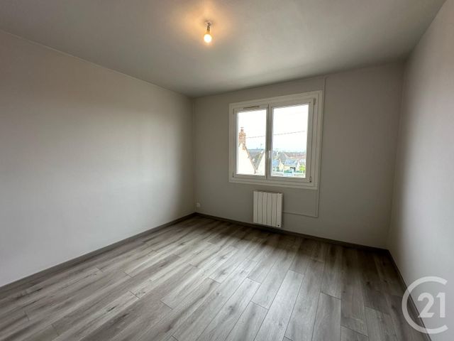 Appartement F4 à louer - 4 pièces - 74.88 m2 - DIVES SUR MER - 14 - BASSE-NORMANDIE - Century 21 Bagot Immobilier