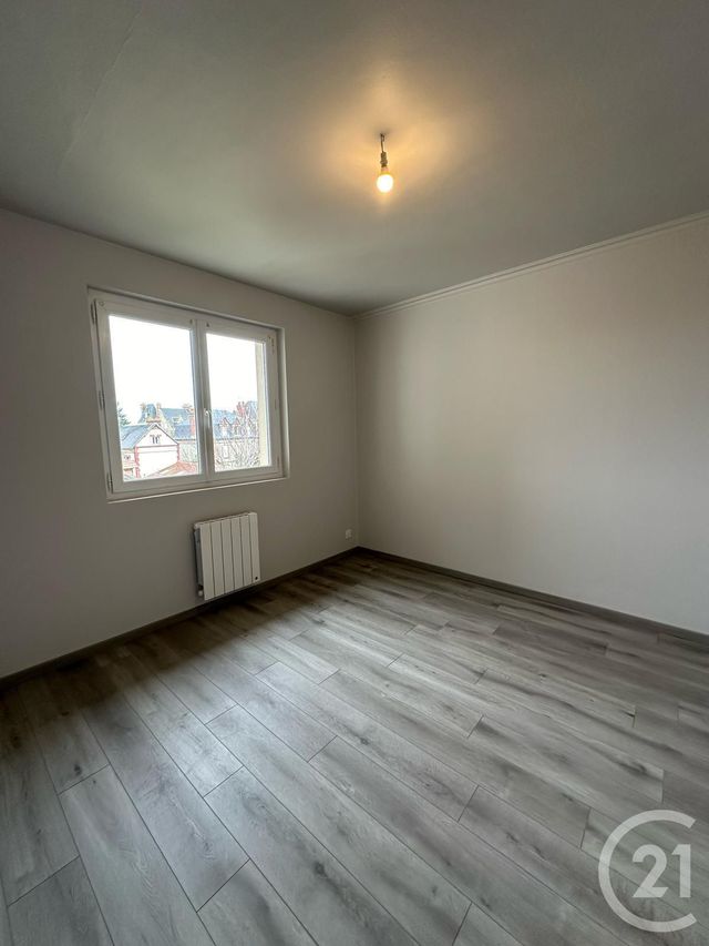 Appartement F4 à louer - 4 pièces - 74.88 m2 - DIVES SUR MER - 14 - BASSE-NORMANDIE - Century 21 Bagot Immobilier