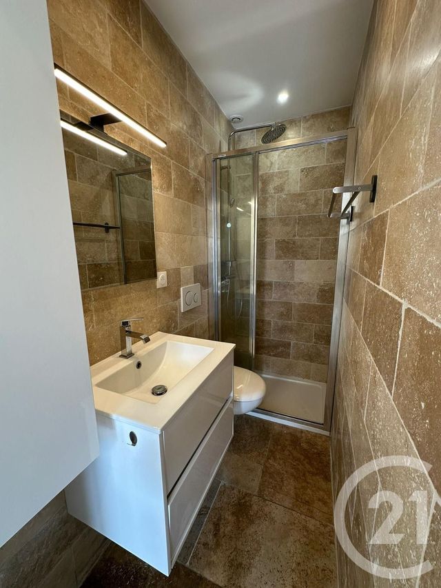 Appartement F3 à louer - 3 pièces - 37.0 m2 - DIVES SUR MER - 14 - BASSE-NORMANDIE - Century 21 Bagot Immobilier