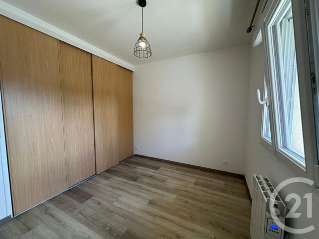 Appartement F3 à louer - 3 pièces - 37.0 m2 - DIVES SUR MER - 14 - BASSE-NORMANDIE - Century 21 Bagot Immobilier