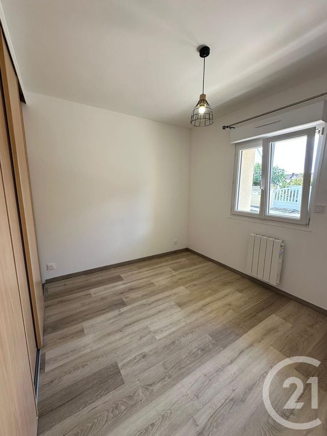 Appartement F3 à louer - 3 pièces - 37.0 m2 - DIVES SUR MER - 14 - BASSE-NORMANDIE - Century 21 Bagot Immobilier