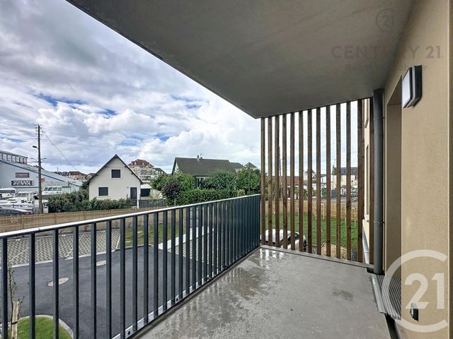 Appartement F4 à louer - 4 pièces - 81.41 m2 - DIVES SUR MER - 14 - BASSE-NORMANDIE - Century 21 Bagot Immobilier