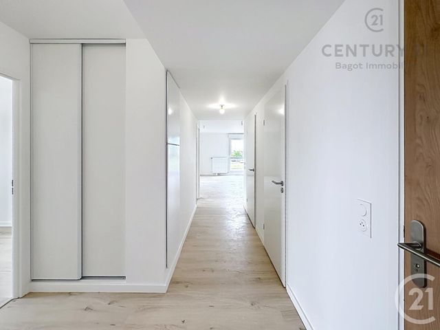 Appartement F4 à louer - 4 pièces - 81.41 m2 - DIVES SUR MER - 14 - BASSE-NORMANDIE - Century 21 Bagot Immobilier