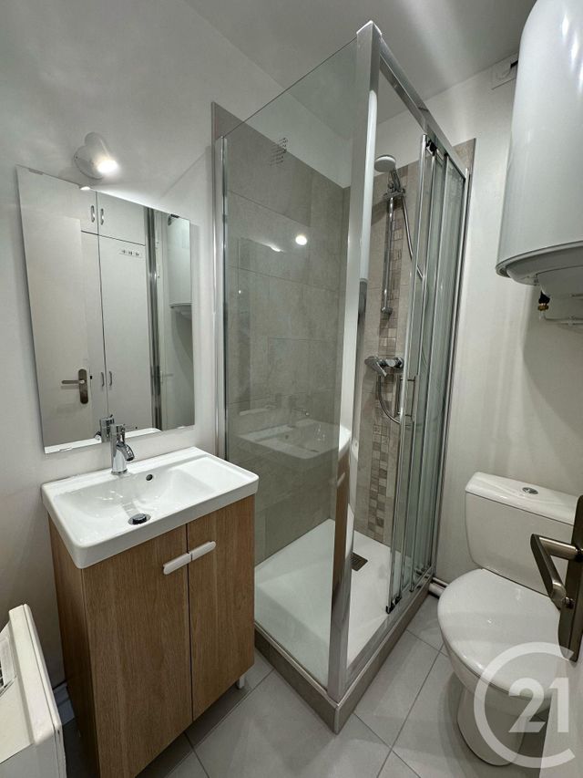 Appartement F1 à louer - 1 pièce - 21.33 m2 - HOULGATE - 14 - BASSE-NORMANDIE - Century 21 Bagot Immobilier