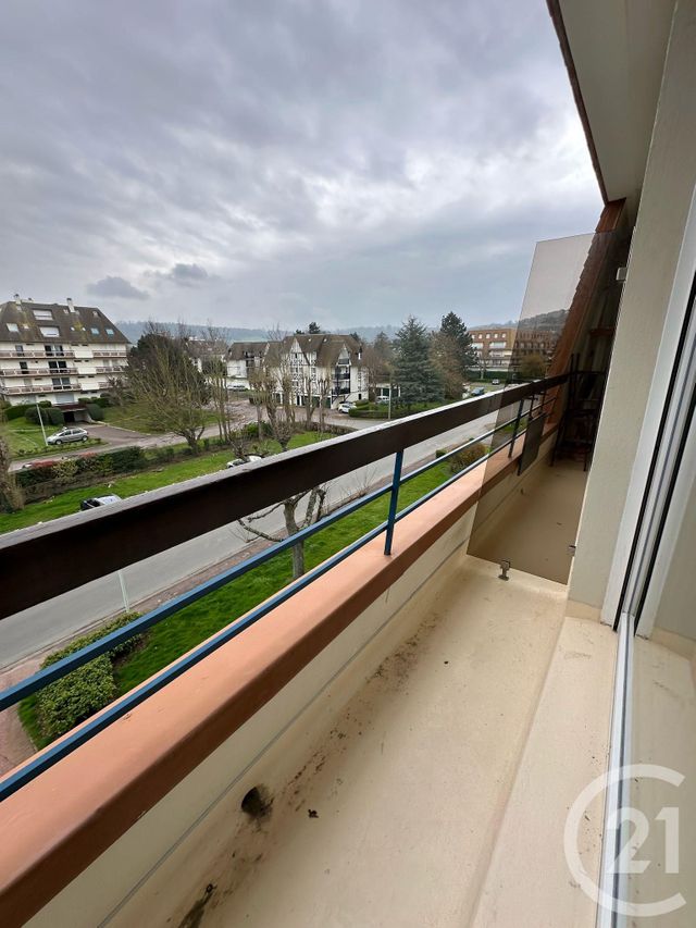 Appartement F1 à louer - 1 pièce - 21.33 m2 - HOULGATE - 14 - BASSE-NORMANDIE - Century 21 Bagot Immobilier