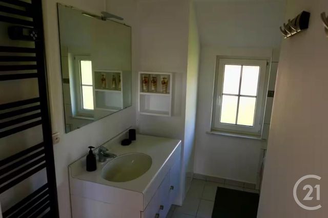 maison à louer - 3 pièces - 84.09 m2 - DOUVILLE EN AUGE - 14 - BASSE-NORMANDIE - Century 21 Bagot Immobilier