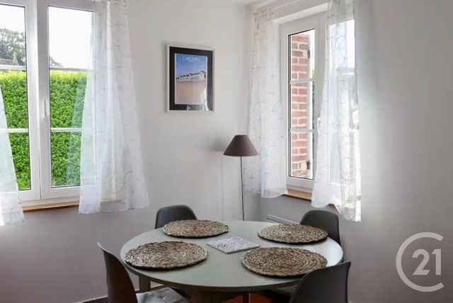 maison à louer - 3 pièces - 84.09 m2 - DOUVILLE EN AUGE - 14 - BASSE-NORMANDIE - Century 21 Bagot Immobilier