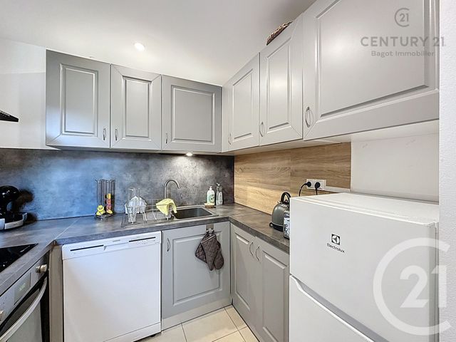 maison à louer - 3 pièces - 84.09 m2 - DOUVILLE EN AUGE - 14 - BASSE-NORMANDIE - Century 21 Bagot Immobilier