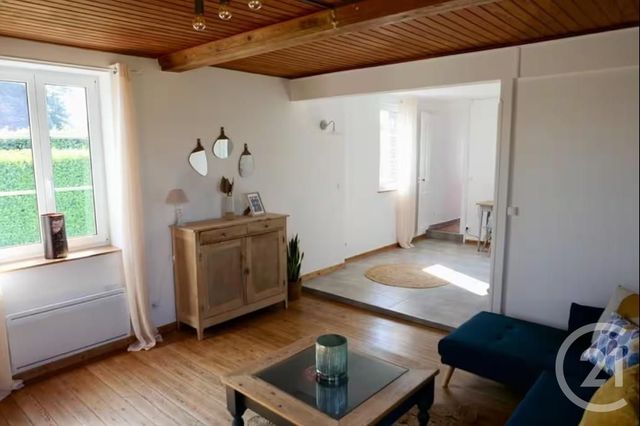 maison à louer - 3 pièces - 84.09 m2 - DOUVILLE EN AUGE - 14 - BASSE-NORMANDIE - Century 21 Bagot Immobilier