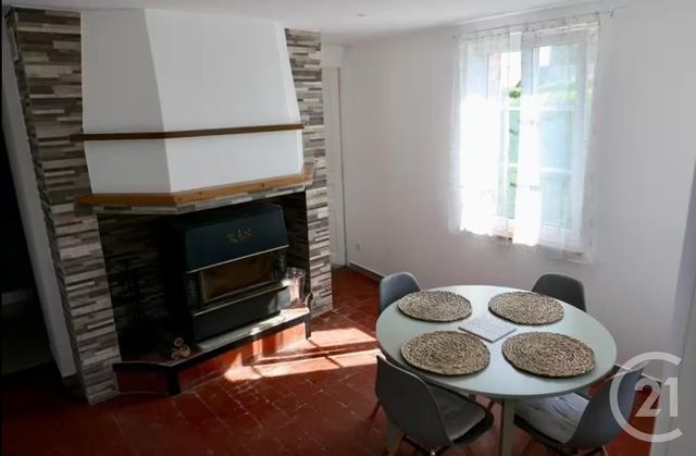 maison à louer - 3 pièces - 84.09 m2 - DOUVILLE EN AUGE - 14 - BASSE-NORMANDIE - Century 21 Bagot Immobilier