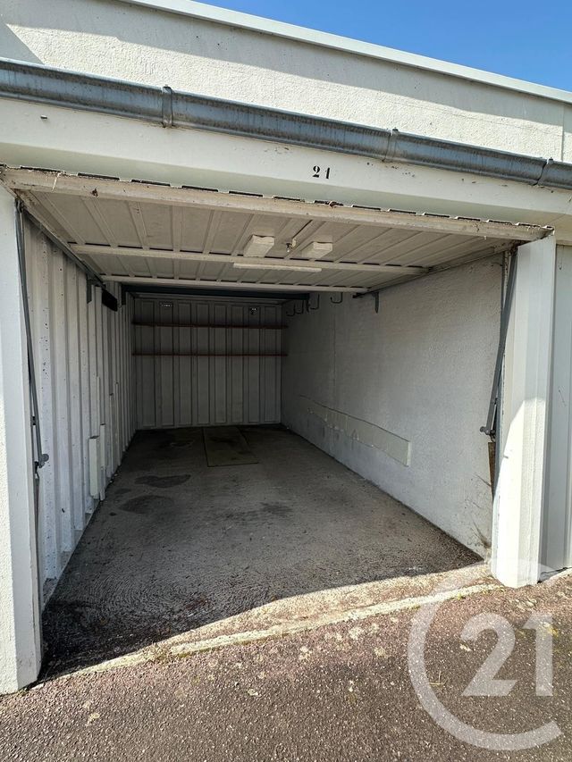 parking - HOULGATE - 14