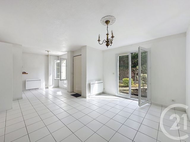 Appartement à louer - 3 pièces - 50.0 m2 - CABOURG - 14 - BASSE-NORMANDIE - Century 21 Bagot Immobilier