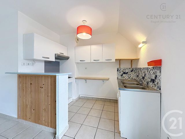 Appartement F2 à louer - 2 pièces - 37.0 m2 - HOULGATE - 14 - BASSE-NORMANDIE - Century 21 Bagot Immobilier