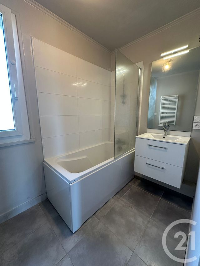 Appartement F2 à louer - 2 pièces - 38.02 m2 - DIVES SUR MER - 14 - BASSE-NORMANDIE - Century 21 Bagot Immobilier