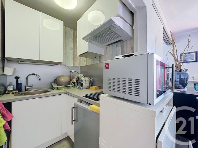 Appartement F2 + cabine à vendre - 2 pièces - 35.07 m2 - HOULGATE - 14 - BASSE-NORMANDIE - Century 21 Bagot Immobilier