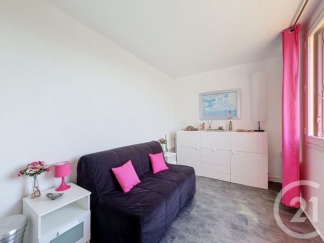 Appartement F2 + cabine à vendre - 2 pièces - 35.07 m2 - HOULGATE - 14 - BASSE-NORMANDIE - Century 21 Bagot Immobilier