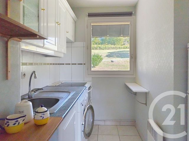 Appartement F3 à vendre - 3 pièces - 46.48 m2 - HOULGATE - 14 - BASSE-NORMANDIE - Century 21 Bagot Immobilier