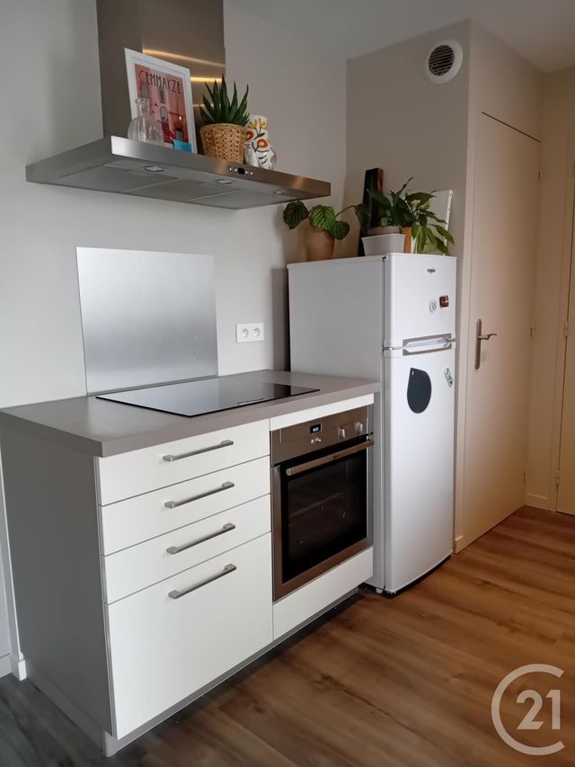 Appartement F2 à louer - 2 pièces - 32.52 m2 - HOULGATE - 14 - BASSE-NORMANDIE - Century 21 Bagot Immobilier