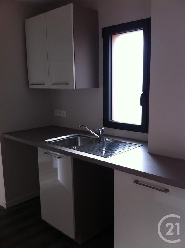 Appartement F2 à louer - 2 pièces - 32.52 m2 - HOULGATE - 14 - BASSE-NORMANDIE - Century 21 Bagot Immobilier