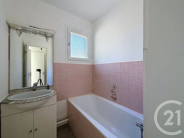 Appartement F3 à vendre - 3 pièces - 39.85 m2 - HOULGATE - 14 - BASSE-NORMANDIE - Century 21 Bagot Immobilier