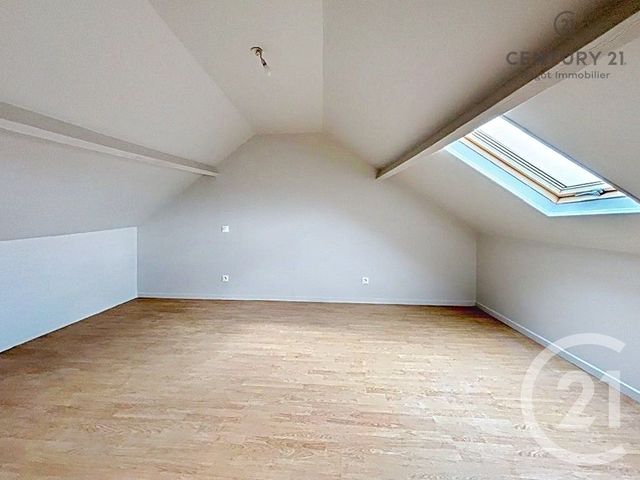 Appartement F4 à louer - 4 pièces - 90.58 m2 - DIVES SUR MER - 14 - BASSE-NORMANDIE - Century 21 Bagot Immobilier