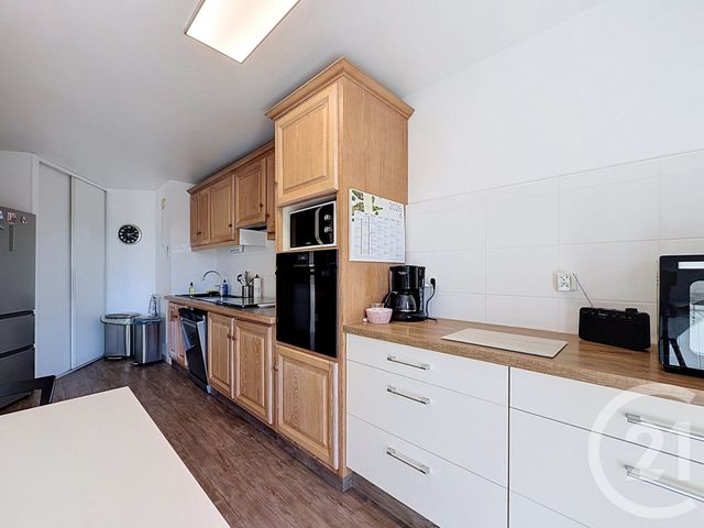 Appartement F3 à vendre - 3 pièces - 90.62 m2 - DIVES SUR MER - 14 - BASSE-NORMANDIE - Century 21 Bagot Immobilier