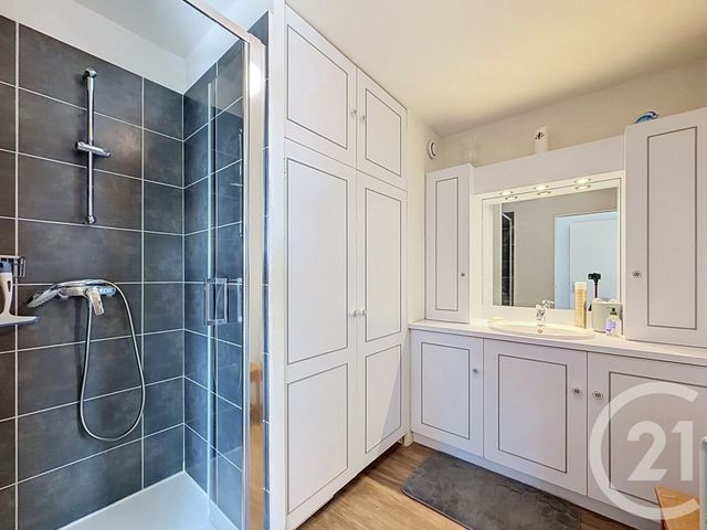 Appartement F3 à vendre - 3 pièces - 90.62 m2 - DIVES SUR MER - 14 - BASSE-NORMANDIE - Century 21 Bagot Immobilier